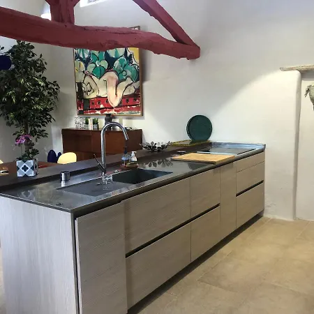 Au Petit Jasmin Saint-Puy