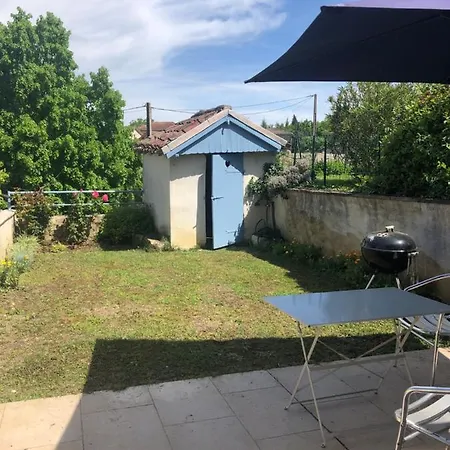 Au Petit Jasmin Vakantiehuis Saint-Puy